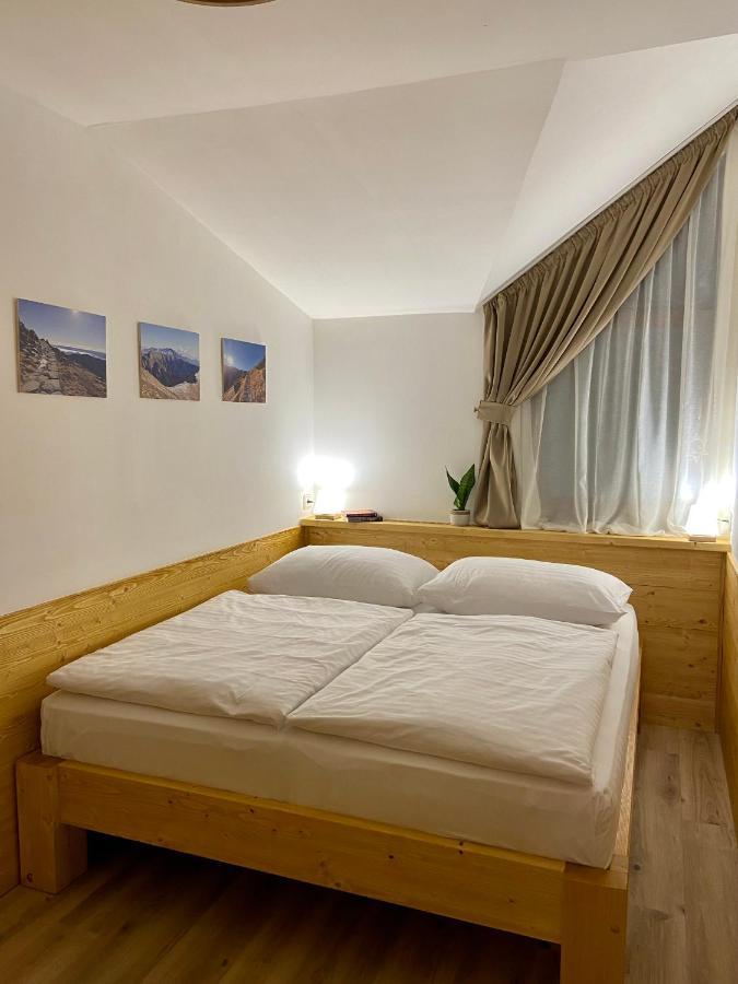 Apartmany Jasna, Biela Put 迪马诺卡多林纳 外观 照片